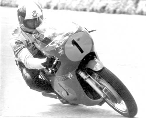 Giacomo Agostini su Mv Agusta nel Gp d'Austria del 1972