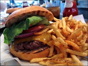 hamburger-e-patatine